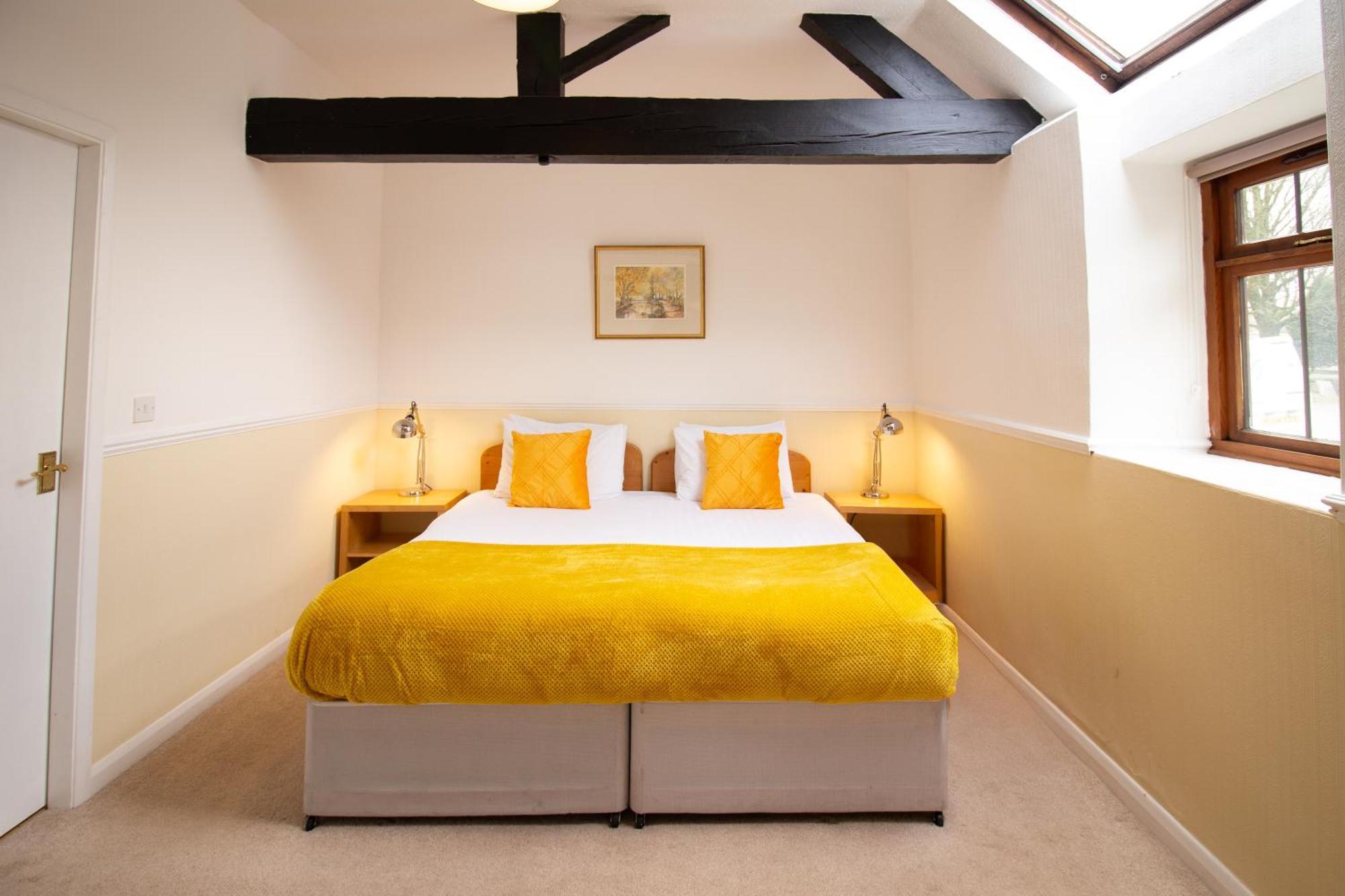 Newton House 3* Alstonfield