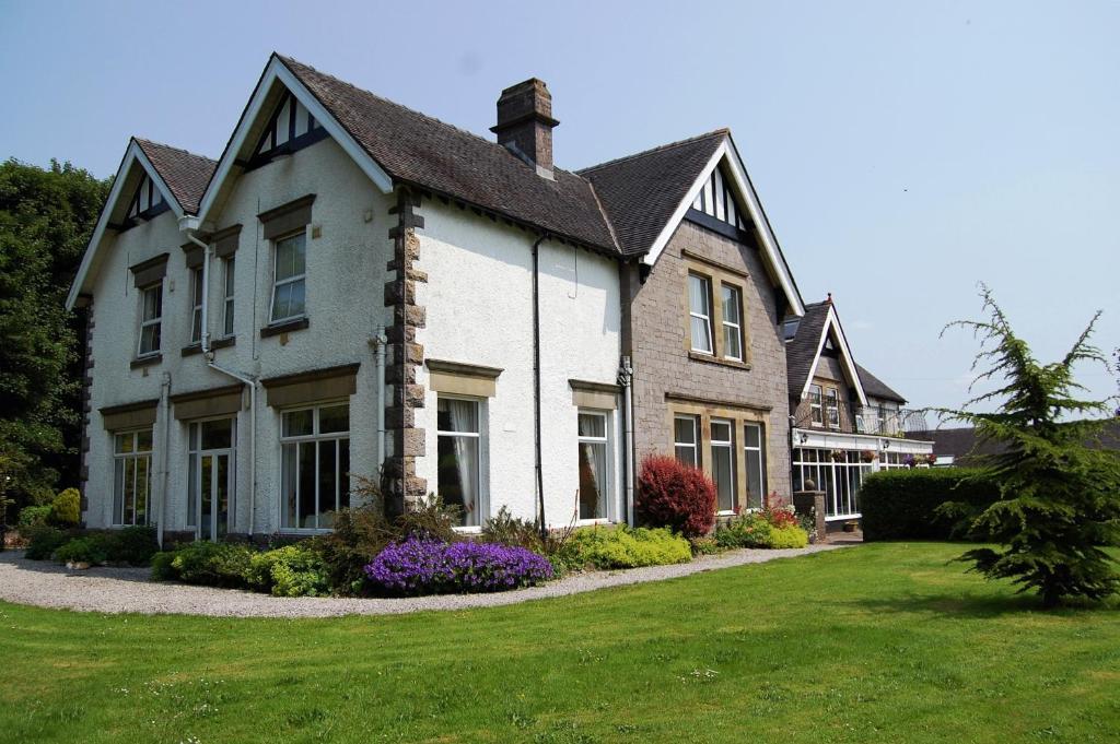 Newton House 3* Alstonfield